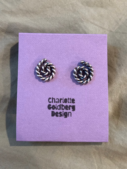 oxidized rope studs